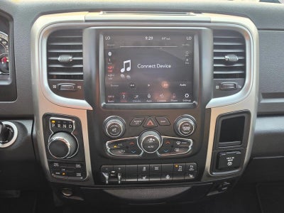 2018 RAM 1500 Big Horn 4x4 Crew Cab 6'4" Box