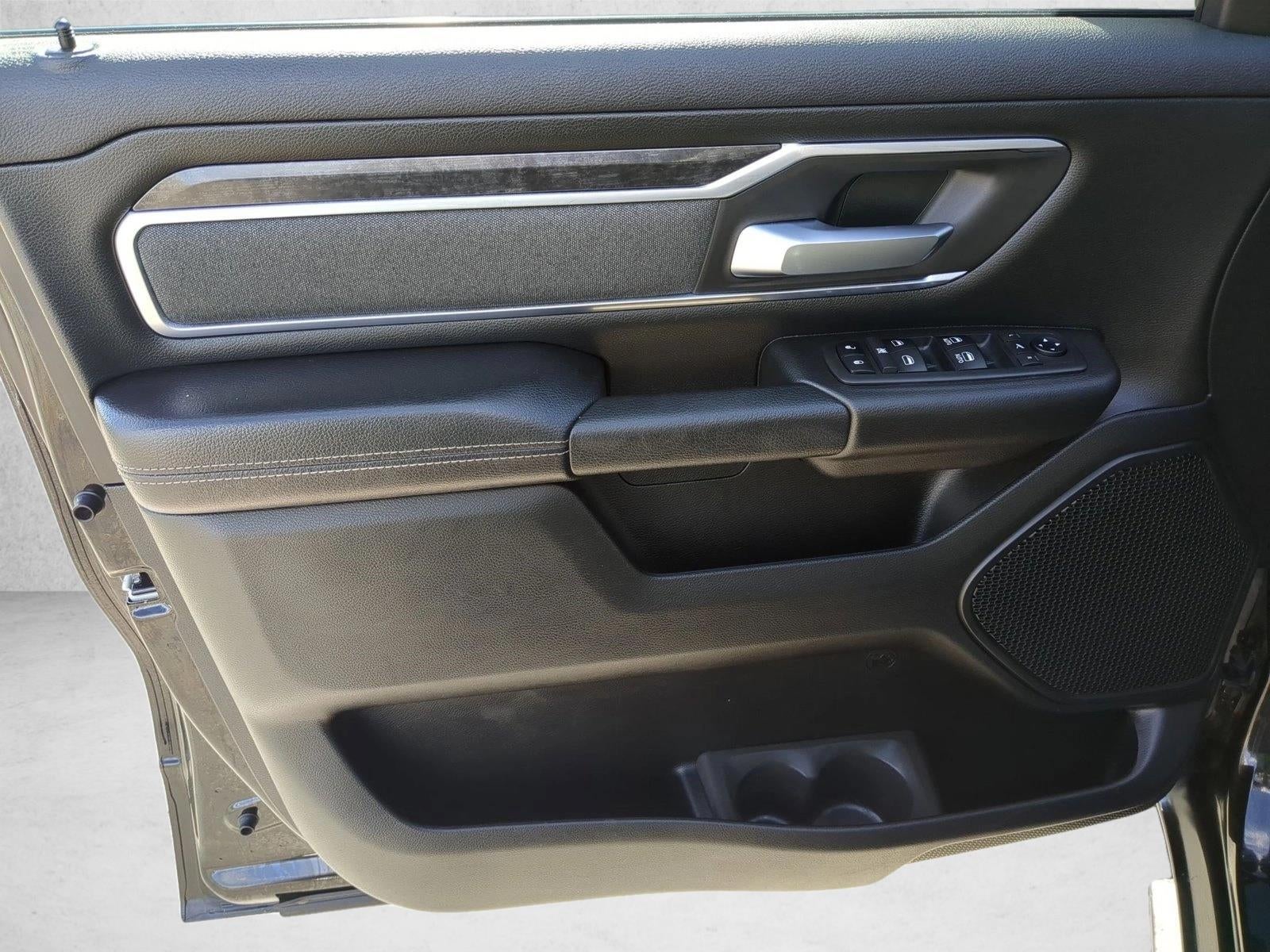 2019 RAM 1500 Big Horn/Lone Star 4x4 Crew Cab 5'7" Box