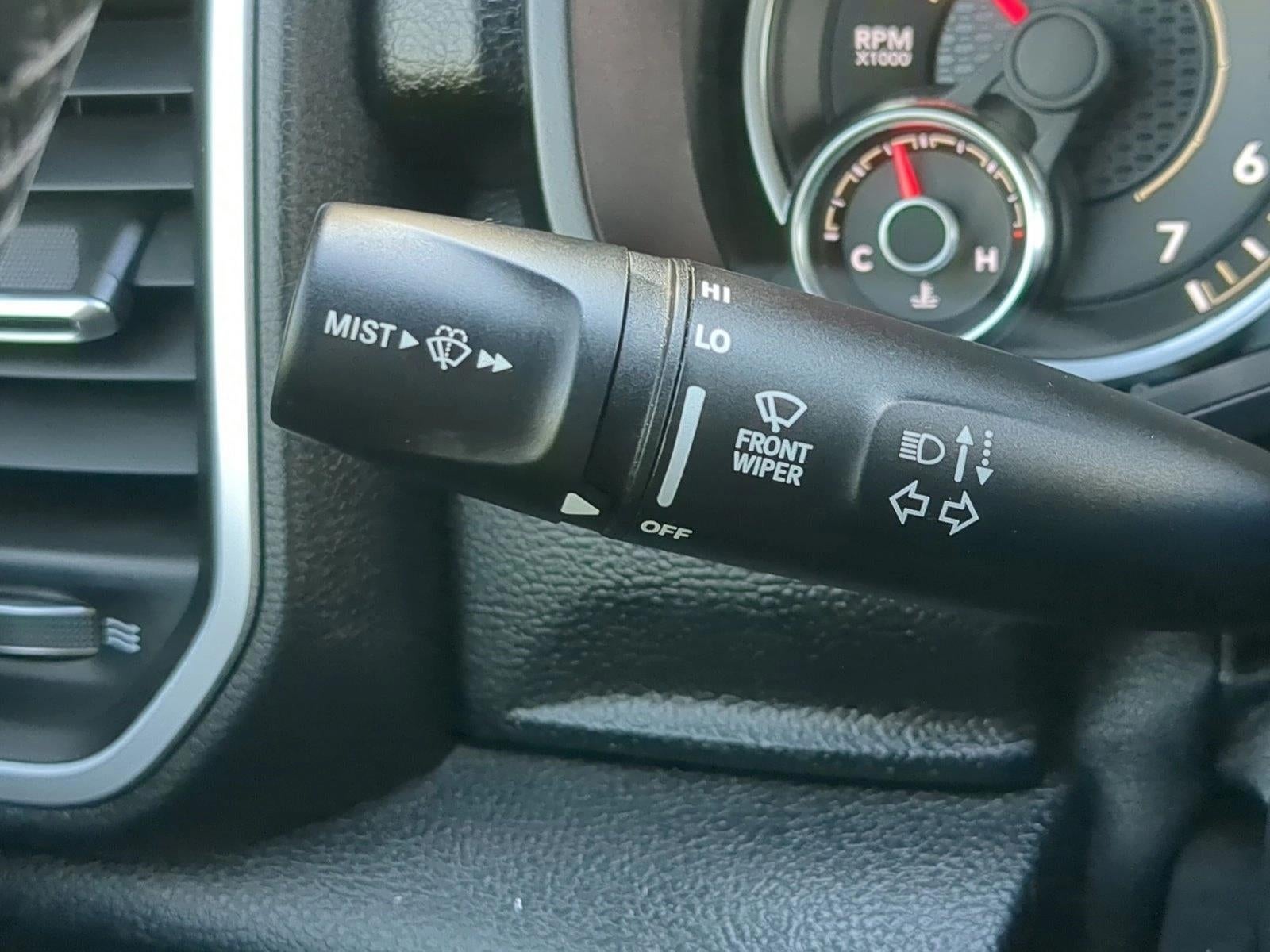 2019 RAM 1500 Big Horn/Lone Star 4x4 Crew Cab 5'7" Box