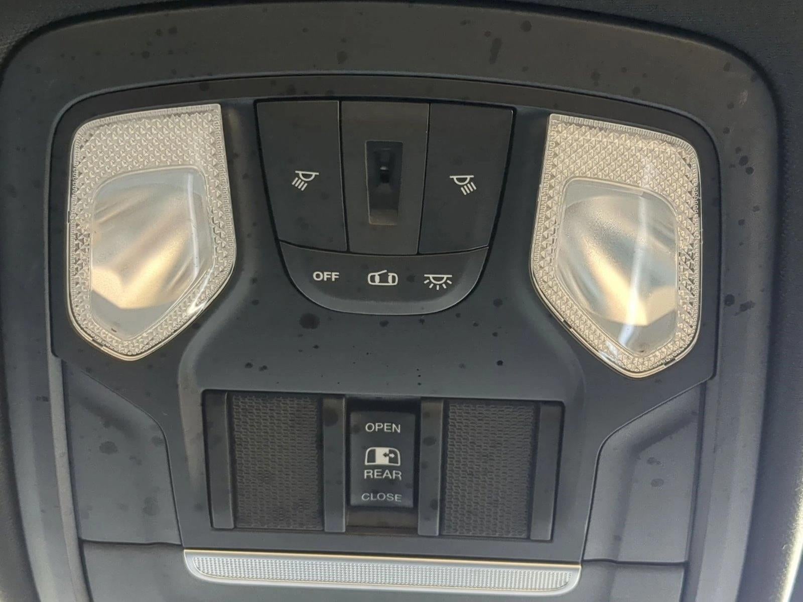 2019 RAM 1500 Big Horn/Lone Star 4x4 Crew Cab 5'7" Box