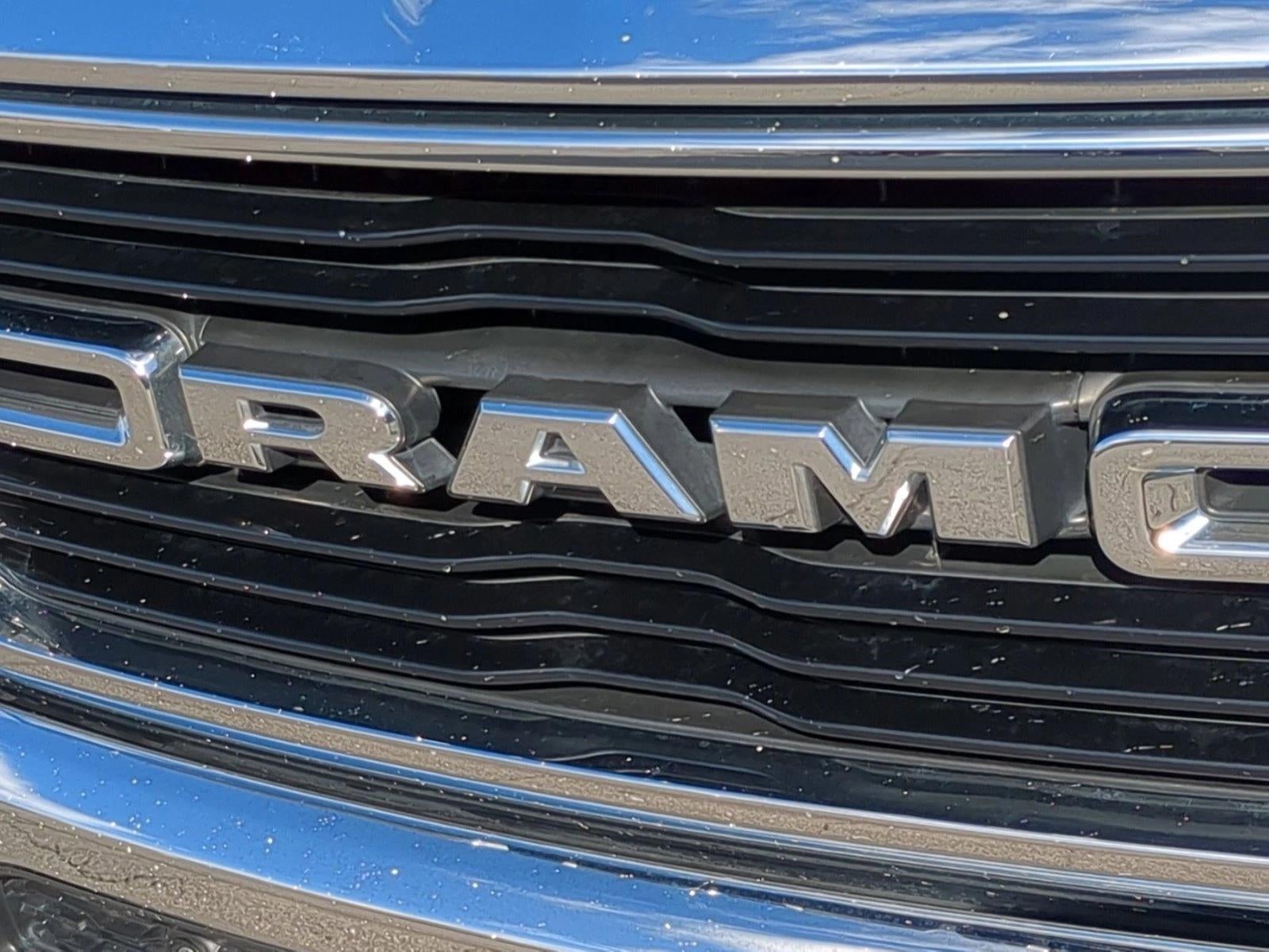 2019 RAM 1500 Big Horn/Lone Star 4x4 Crew Cab 5'7" Box