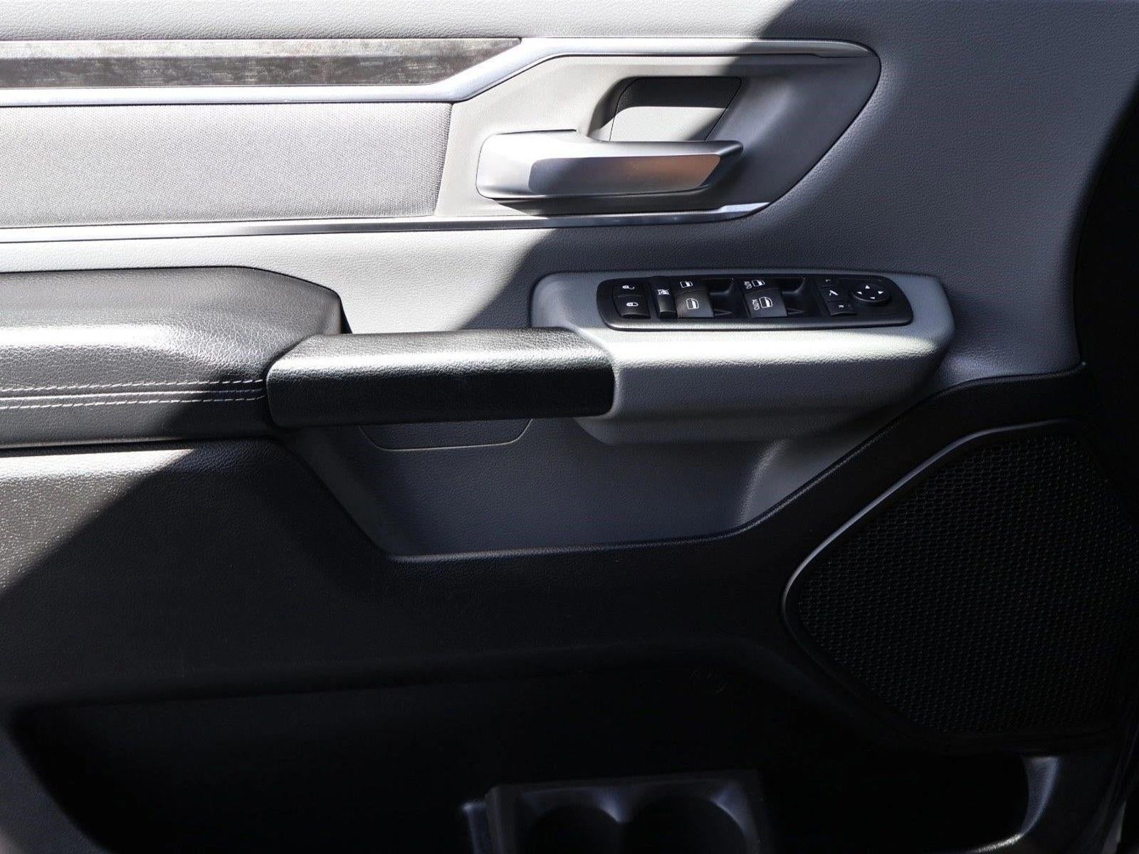 2019 RAM 1500 Big Horn/Lone Star 4x4 Crew Cab 6'4" Box