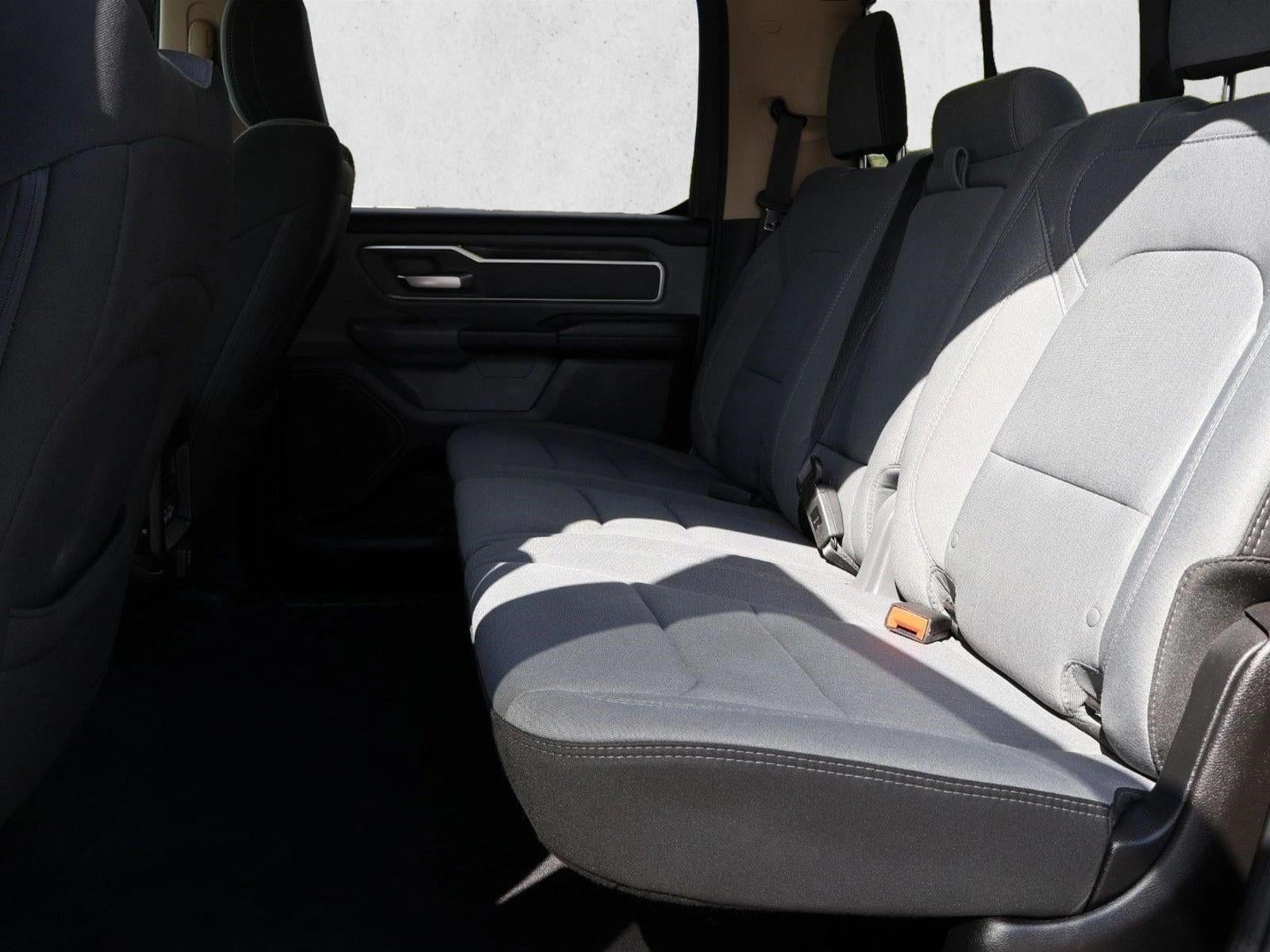 2019 RAM 1500 Big Horn/Lone Star 4x4 Crew Cab 6'4" Box