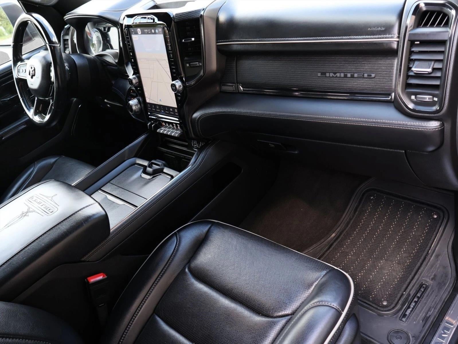 2022 RAM 1500 Limited 4x4 Crew Cab 5'7" Box