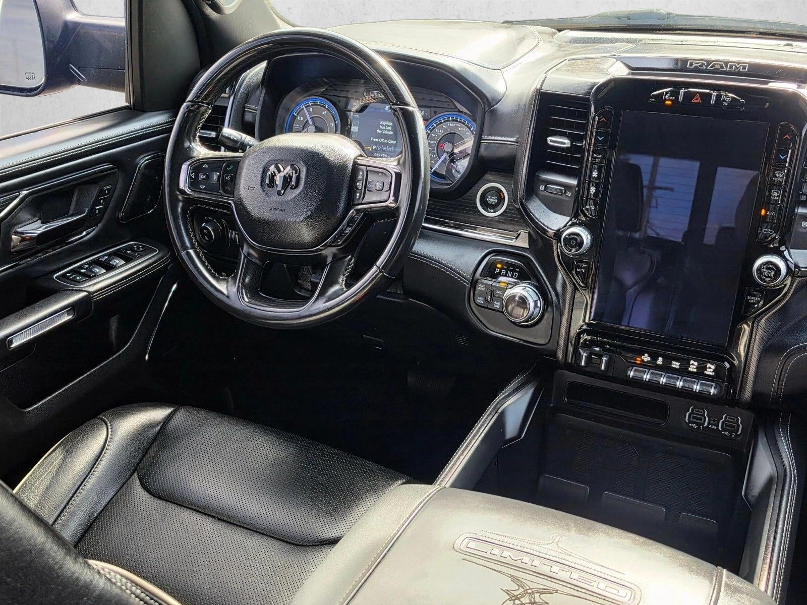 2022 RAM 1500 Limited 4x4 Crew Cab 5'7" Box