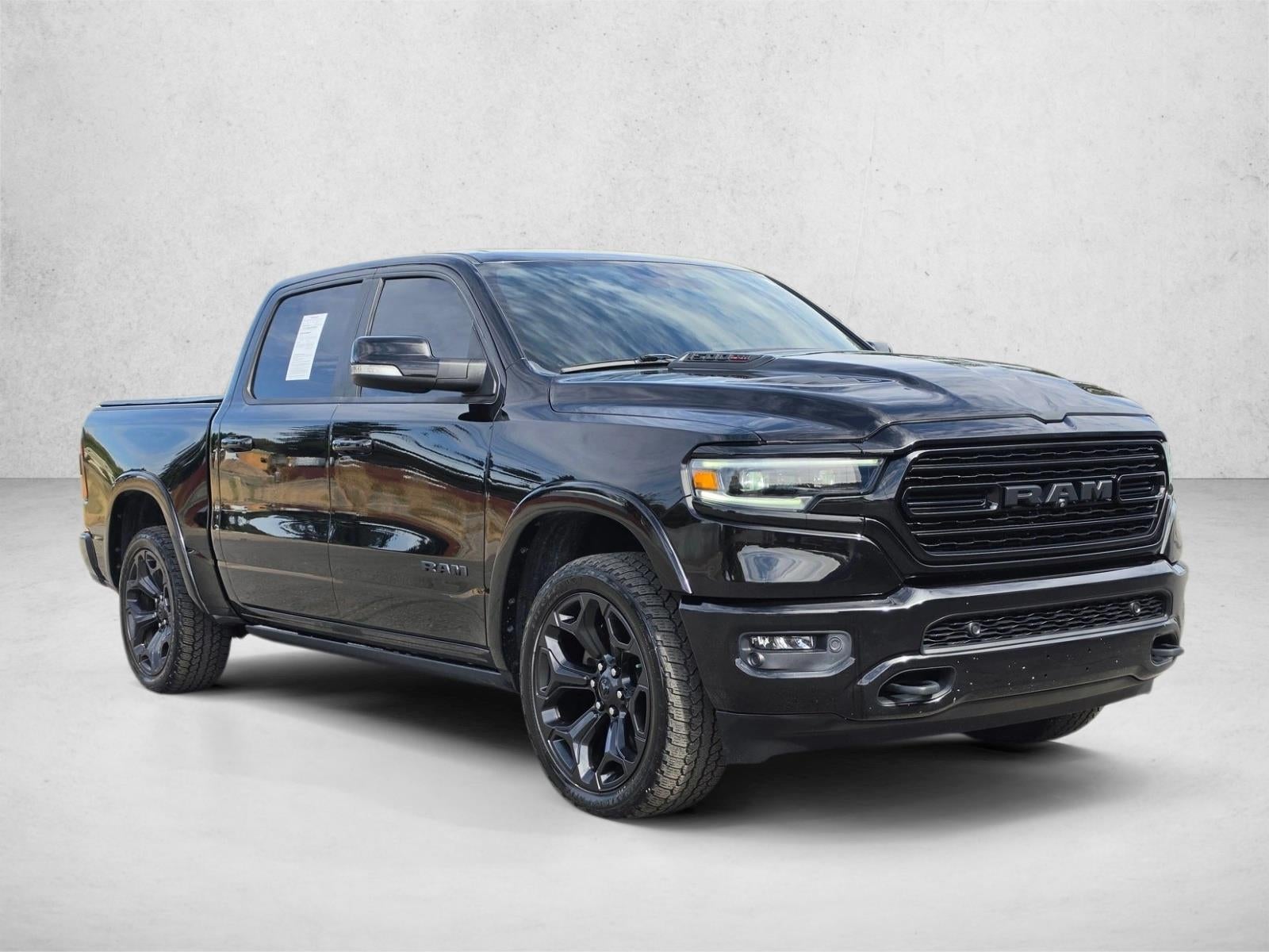 2022 RAM 1500 Limited 4x4 Crew Cab 5'7" Box