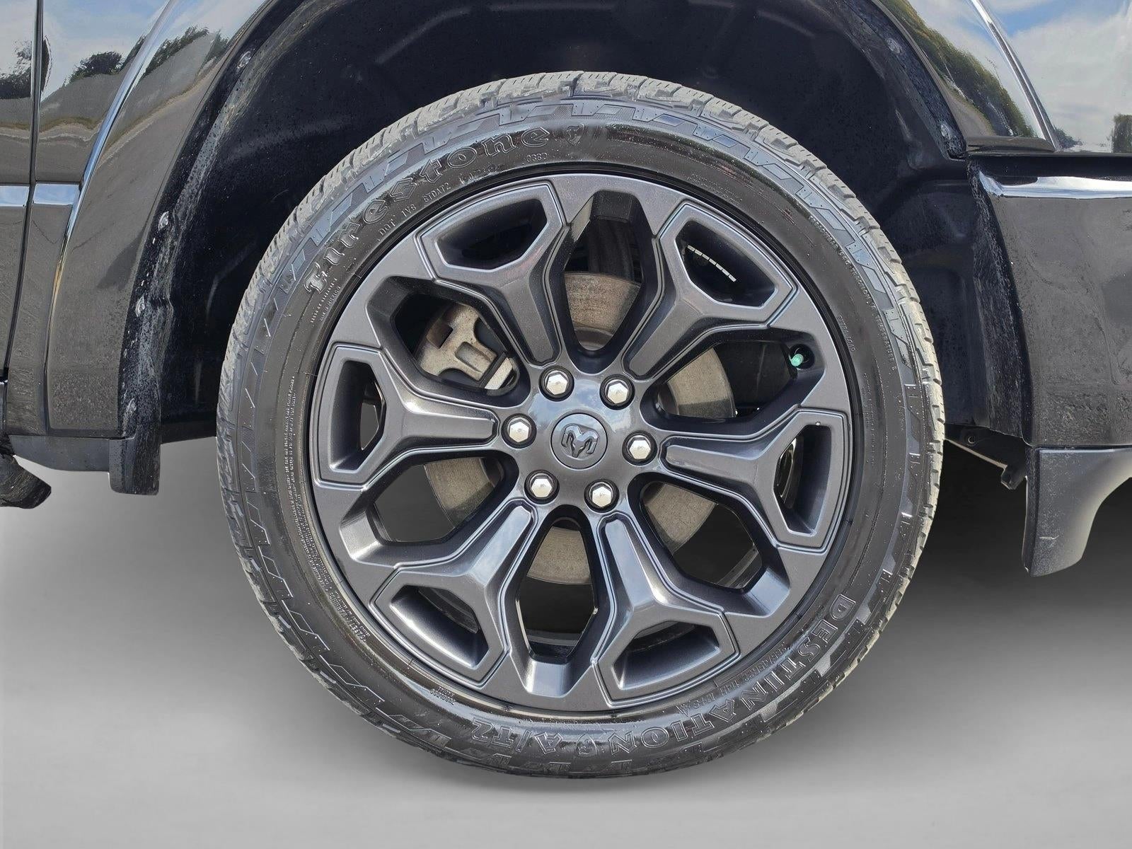 2022 RAM 1500 Limited 4x4 Crew Cab 5'7" Box