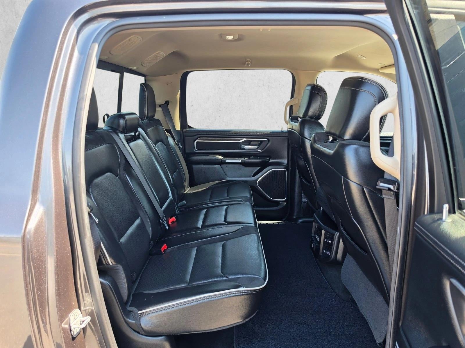 2020 RAM 1500 Laramie 4x4 Crew Cab 5'7" Box