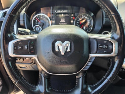 2020 RAM 1500 Laramie 4x4 Crew Cab 5'7" Box