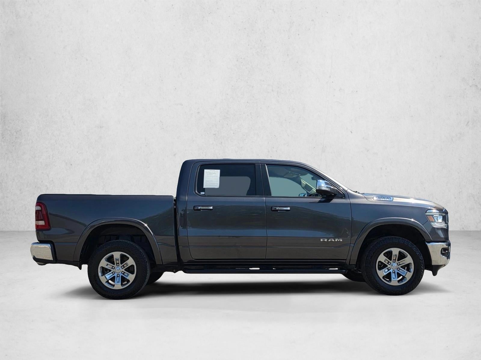2020 RAM 1500 Laramie 4x4 Crew Cab 5'7" Box