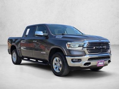 2020 RAM 1500 Laramie 4x4 Crew Cab 5'7" Box
