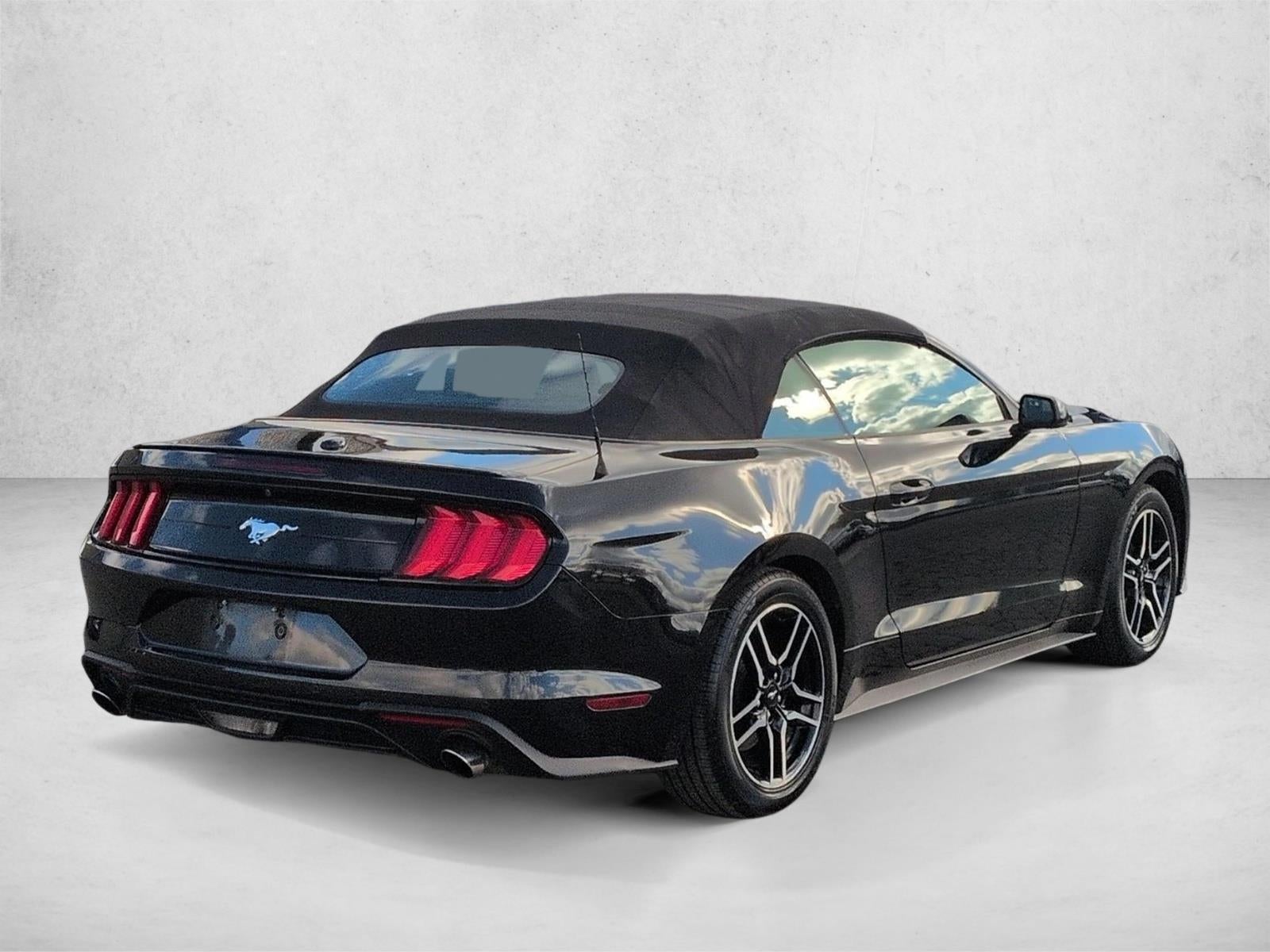 2022 Ford Mustang EcoBoost Premium Convertible