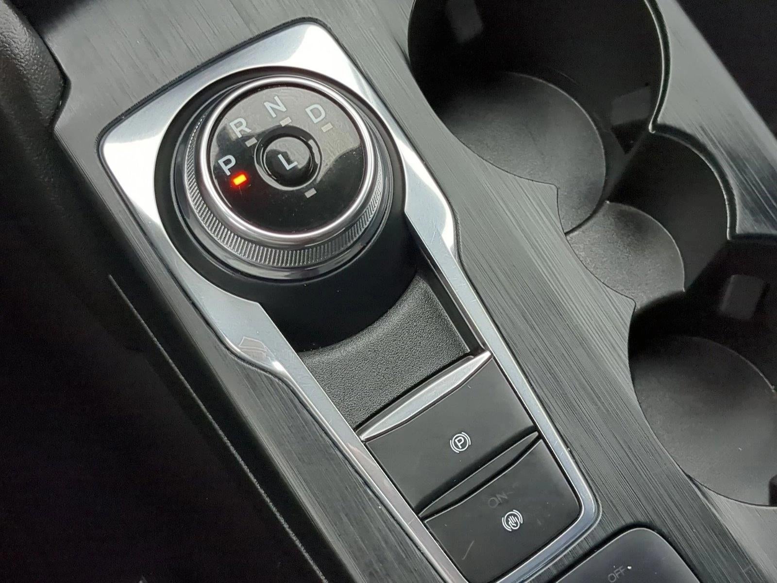 2025 Ford Escape ST-Line AWD