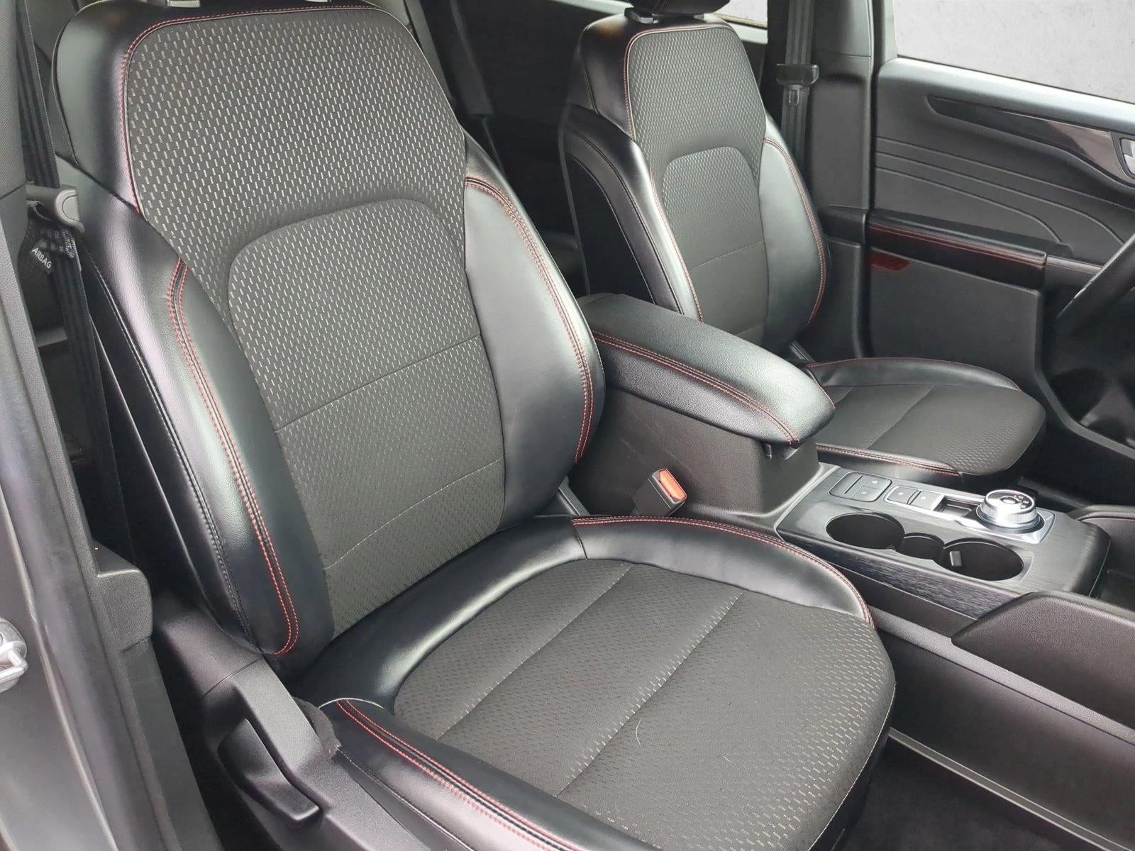 2025 Ford Escape ST-Line AWD