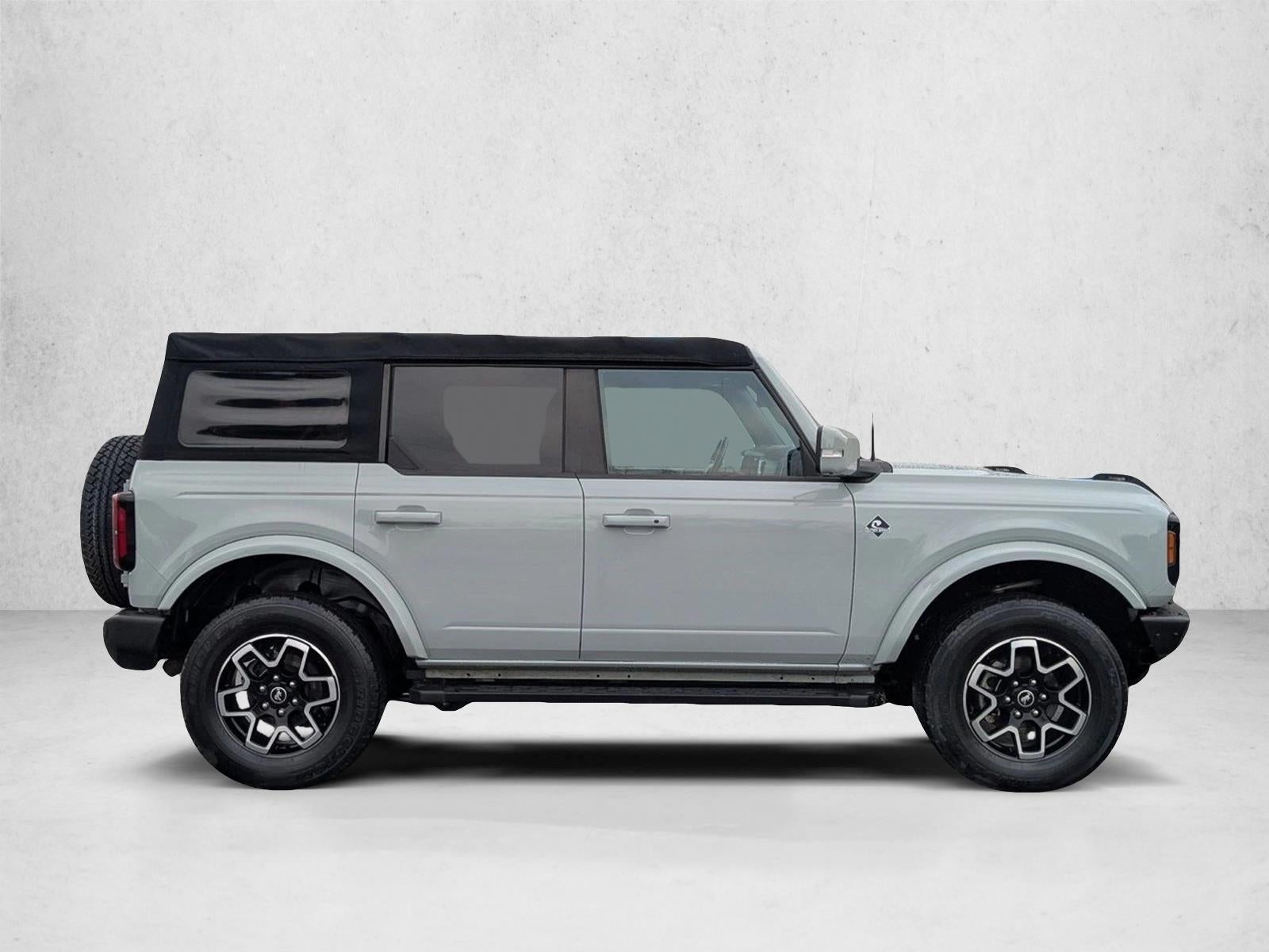 2021 Ford Bronco Outer Banks 4 Door 4x4