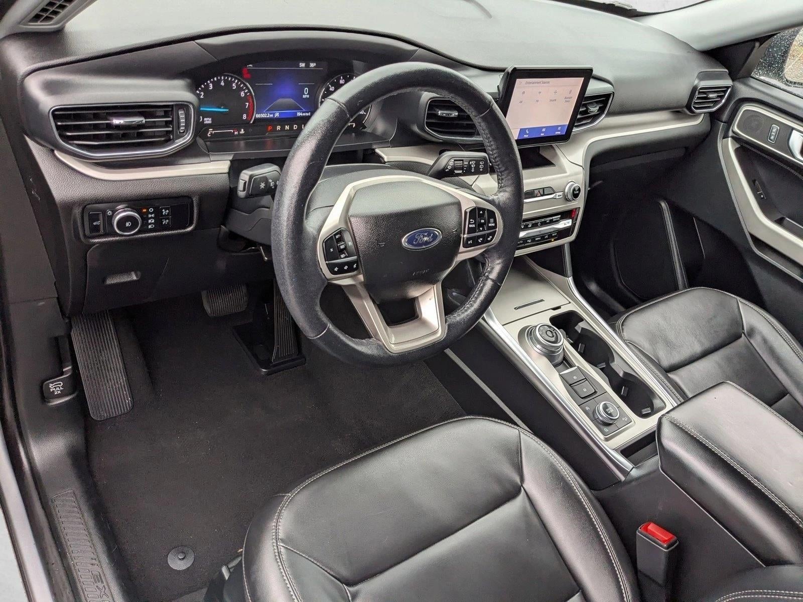 2023 Ford Explorer XLT 4WD