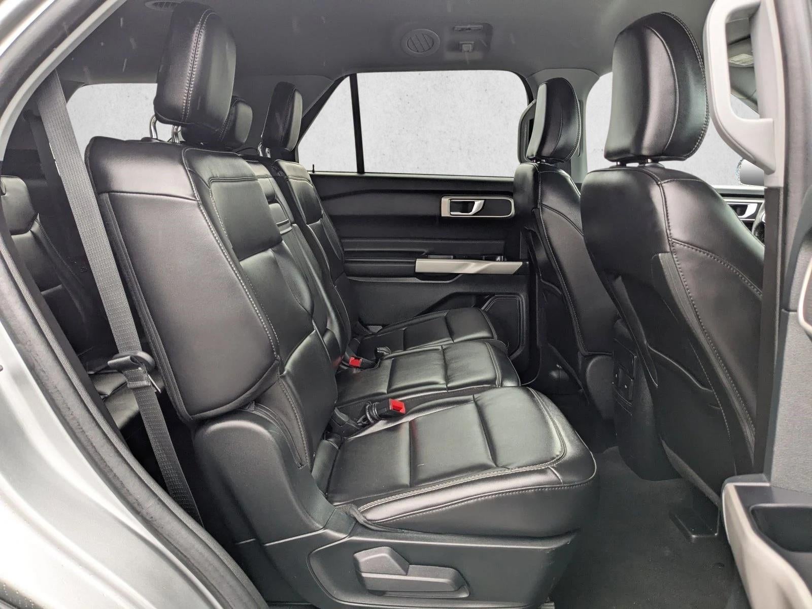 2023 Ford Explorer XLT 4WD