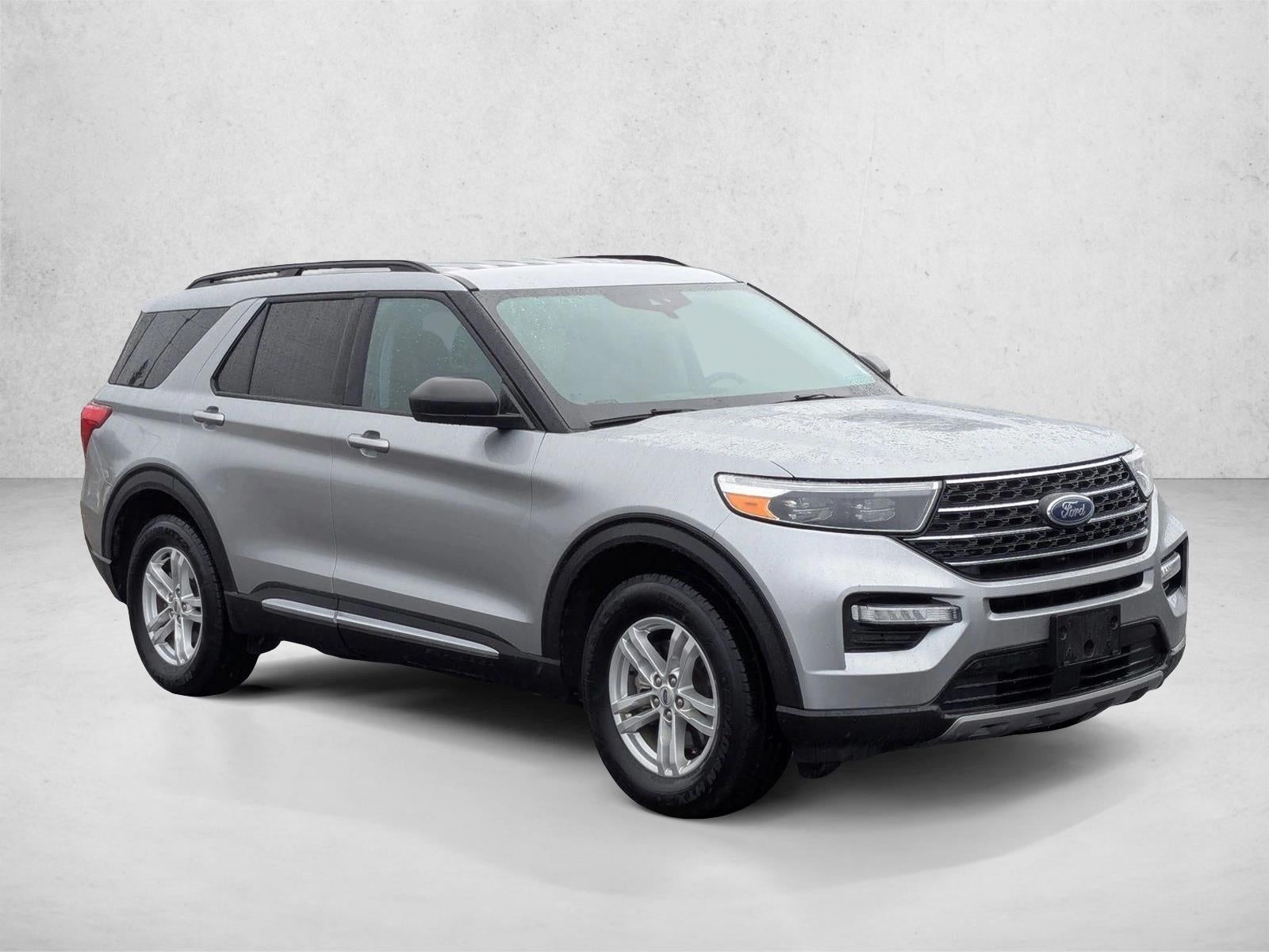 2023 Ford Explorer XLT 4WD