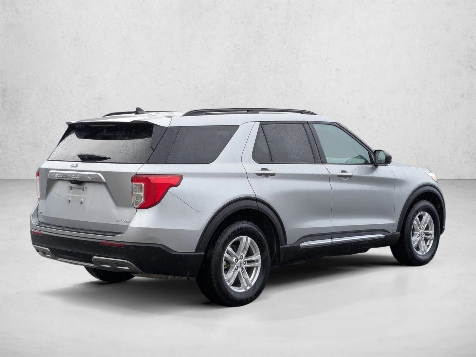 2023 Ford Explorer XLT 4WD