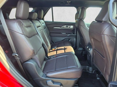 2025 Ford Explorer Platinum 4WD
