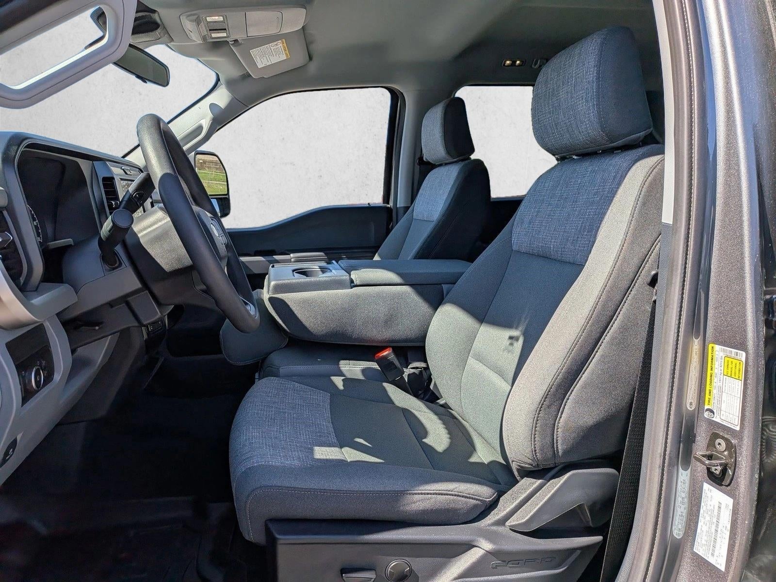 2025 Ford Super Duty F-350 SRW XLT 4WD Crew Cab 6.75' Box