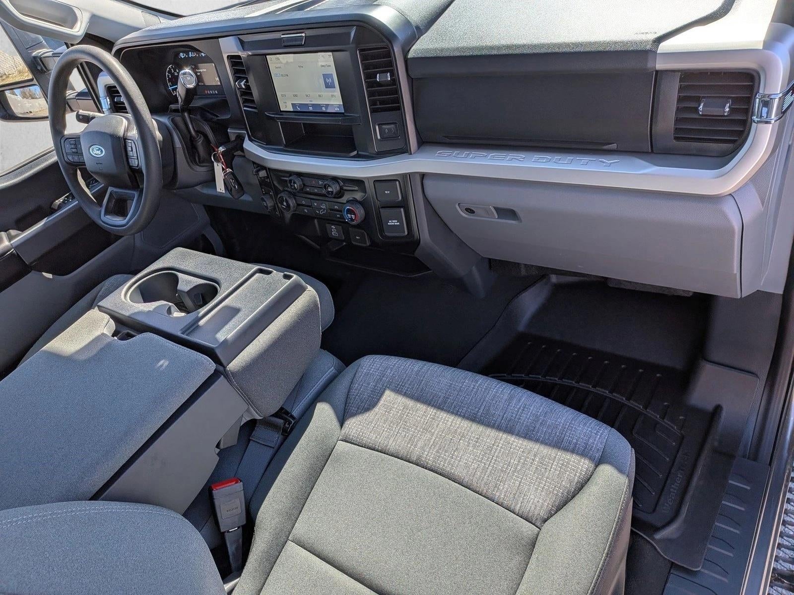2025 Ford Super Duty F-350 SRW XLT 4WD Crew Cab 6.75' Box