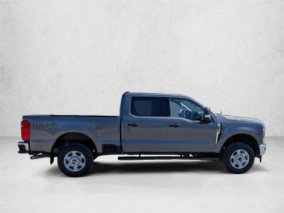 2025 Ford Super Duty F-350 SRW XLT 4WD Crew Cab 6.75' Box