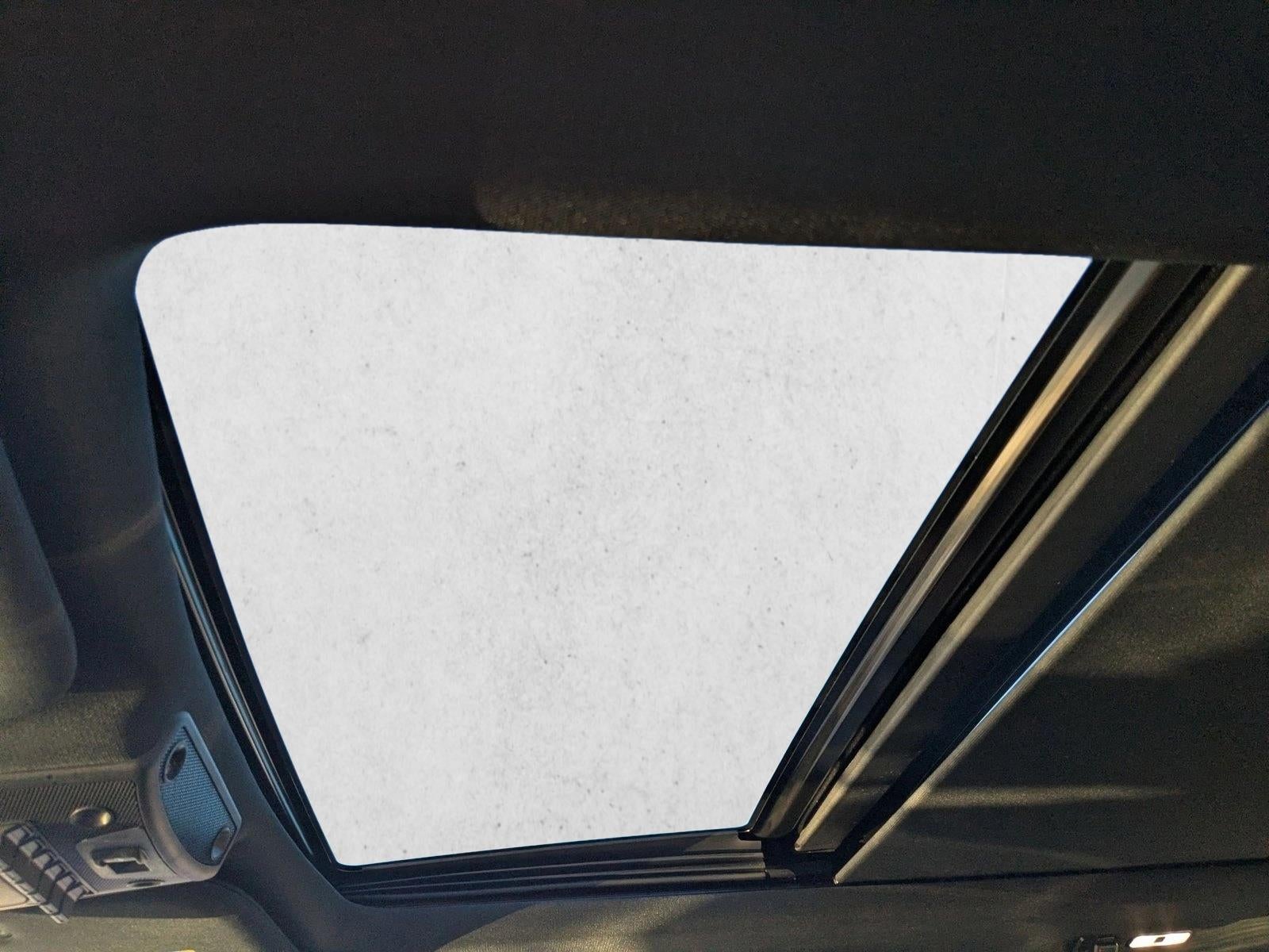 2017 Ford Super Duty F-450 DRW Platinum 4WD Crew Cab 8' Box