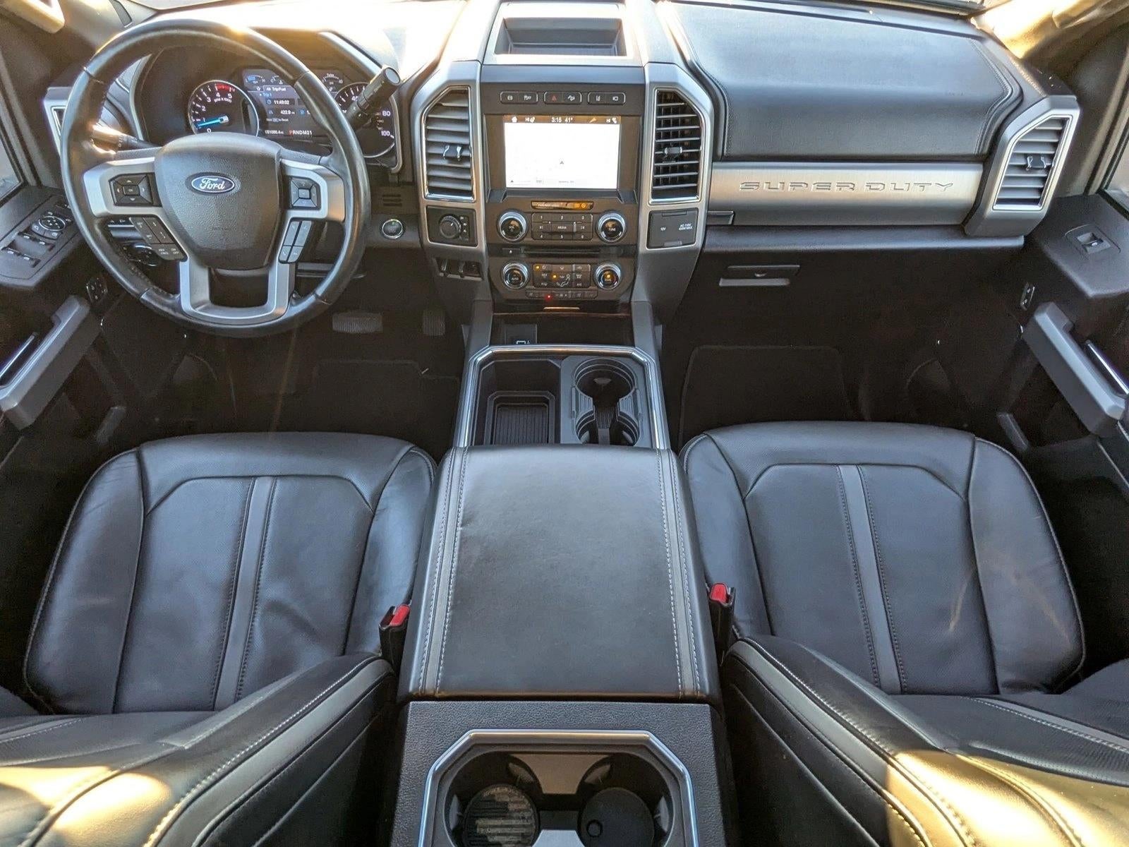 2017 Ford Super Duty F-450 DRW Platinum 4WD Crew Cab 8' Box