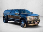 2017 Ford Super Duty F-450 DRW Platinum 4WD Crew Cab 8' Box