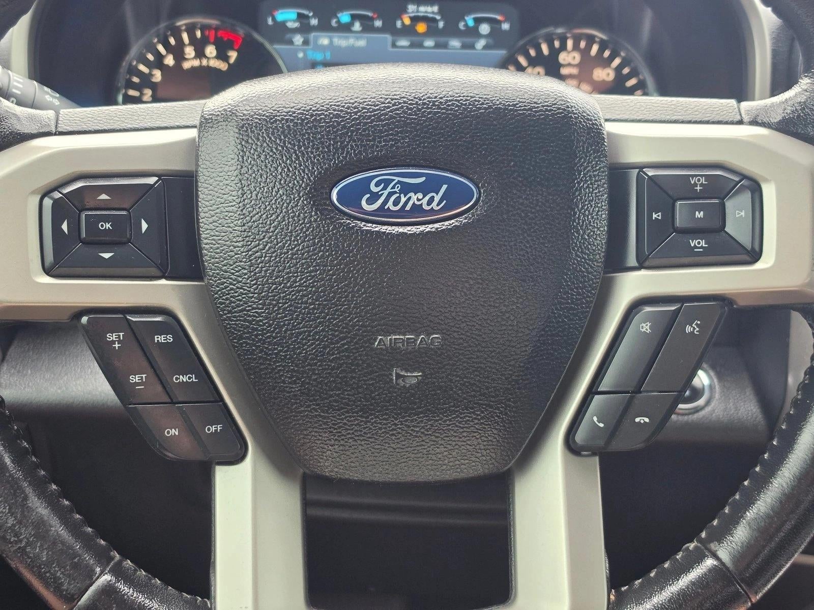 2017 Ford F-150 Lariat 4WD SuperCrew 5.5' Box