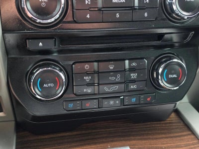 2017 Ford F-150 Lariat 4WD SuperCrew 5.5' Box