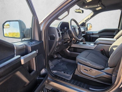 2016 Ford F-150 4WD SuperCrew 5-1/2 Ft Box XLT