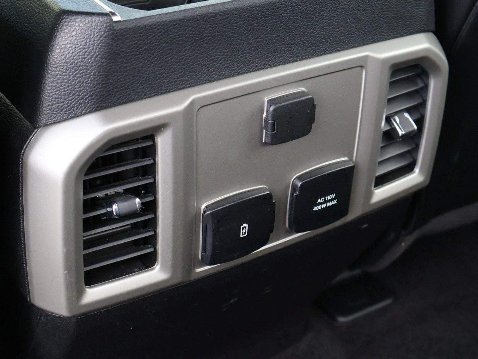 2017 Ford F-150 Lariat 4WD SuperCrew 5.5' Box