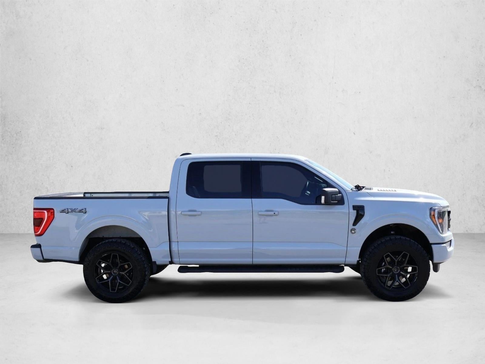 2023 Ford F-150 XLT 4WD SuperCrew 5.5' Box