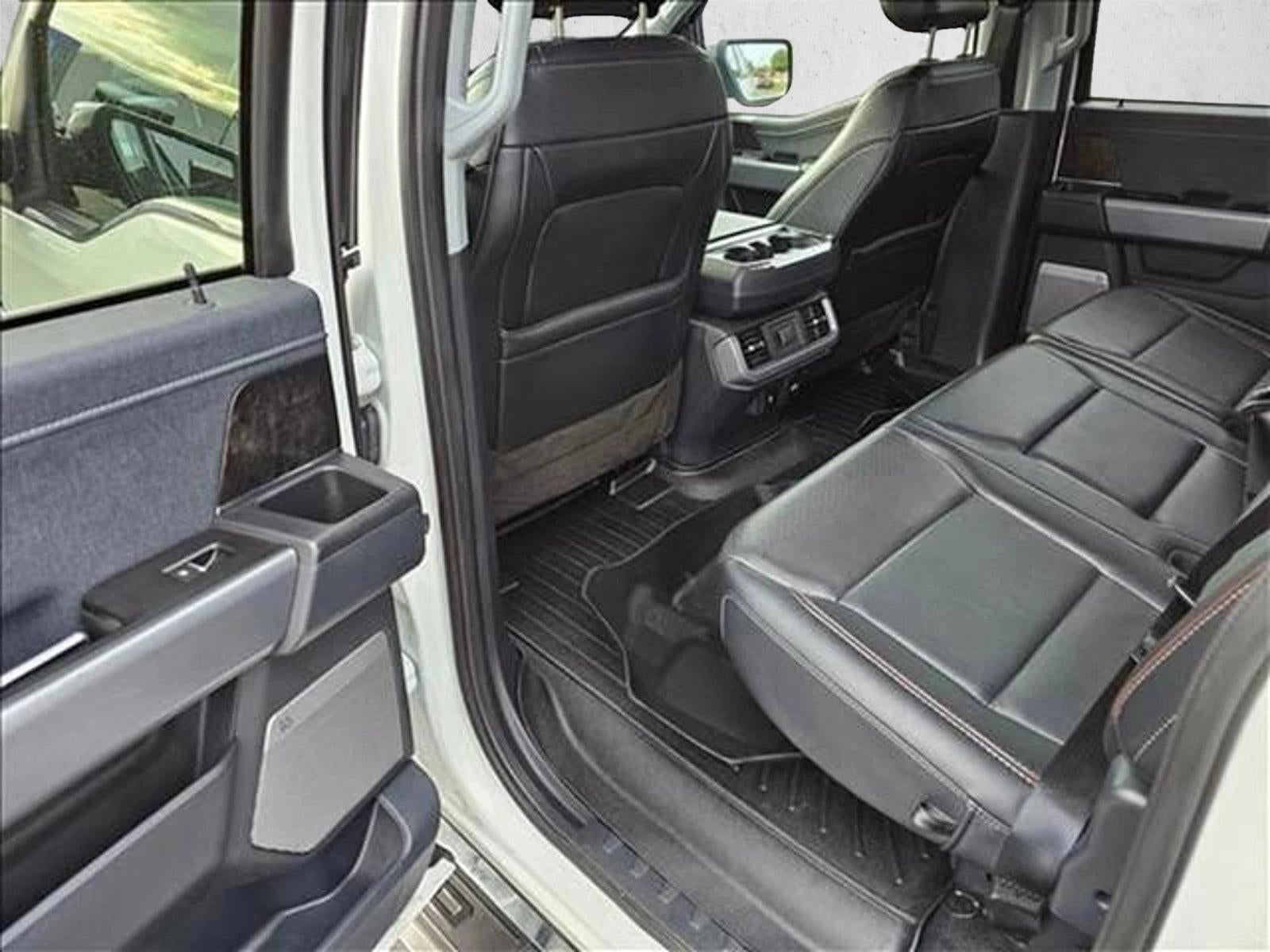 2021 Ford F-150 LARIAT 4WD SuperCrew 5.5' Box