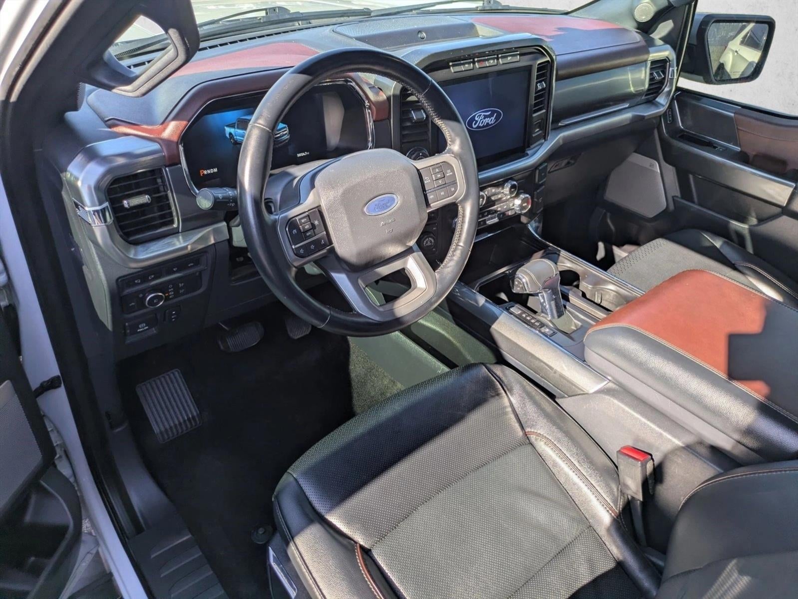 2022 Ford F-150 LARIAT 4WD SuperCrew 5.5' Box