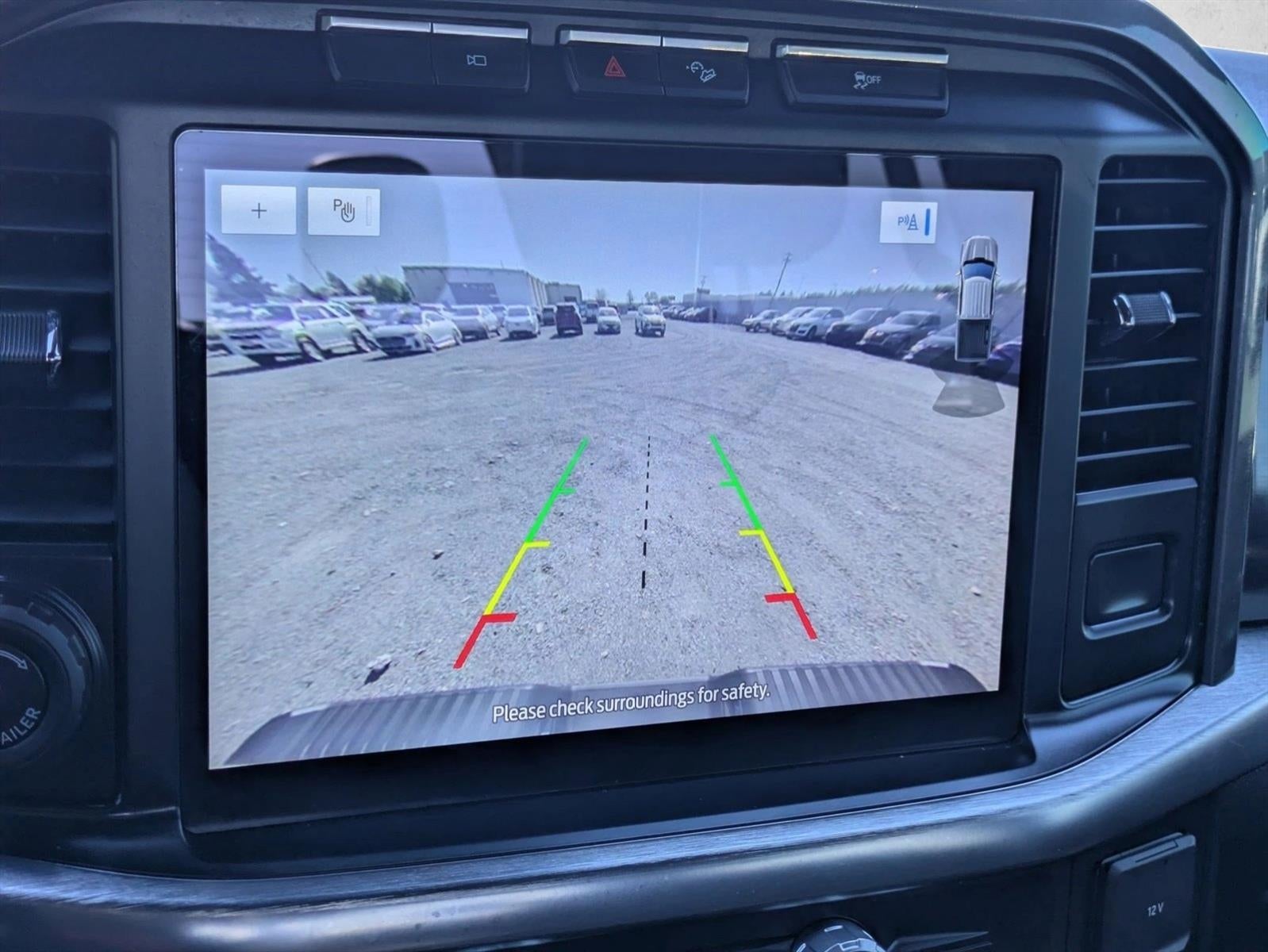 2022 Ford F-150 LARIAT 4WD SuperCrew 5.5' Box