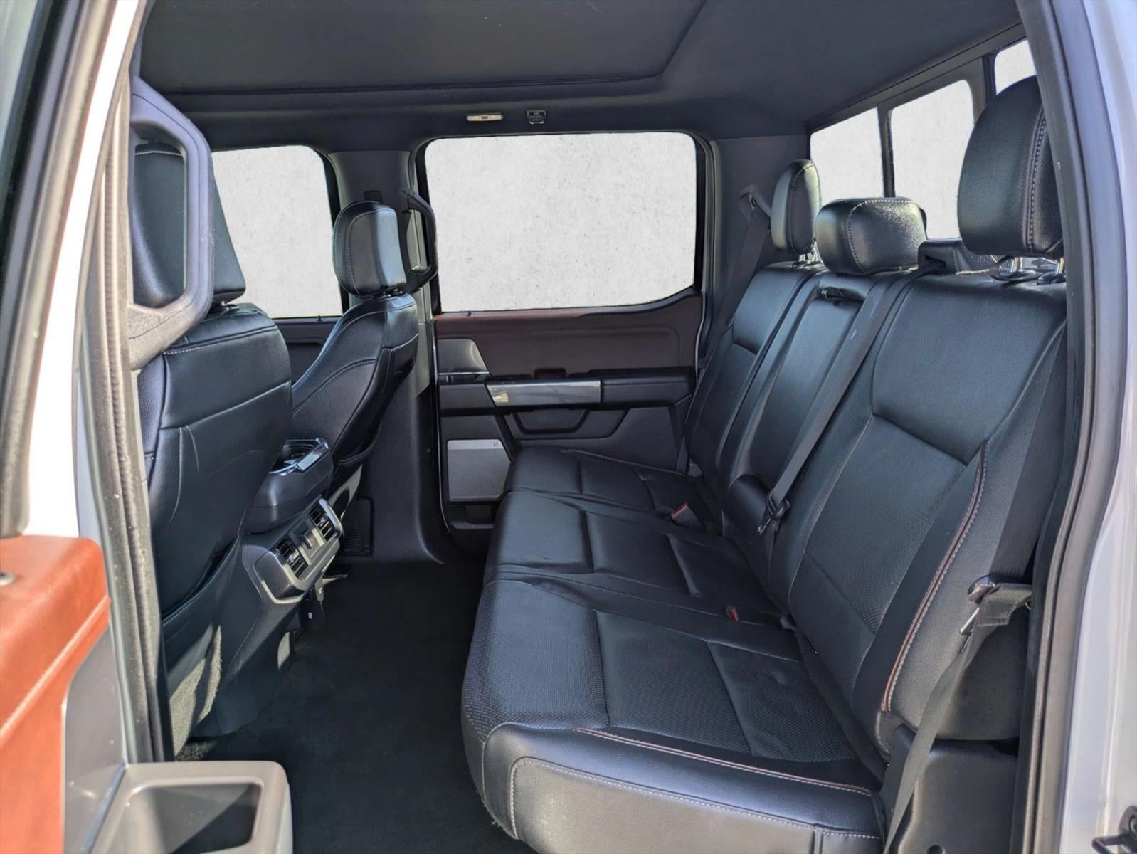 2022 Ford F-150 LARIAT 4WD SuperCrew 5.5' Box