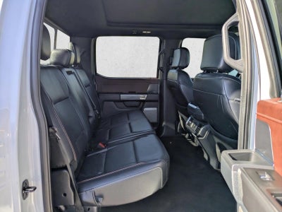 2022 Ford F-150 LARIAT 4WD SuperCrew 5.5' Box