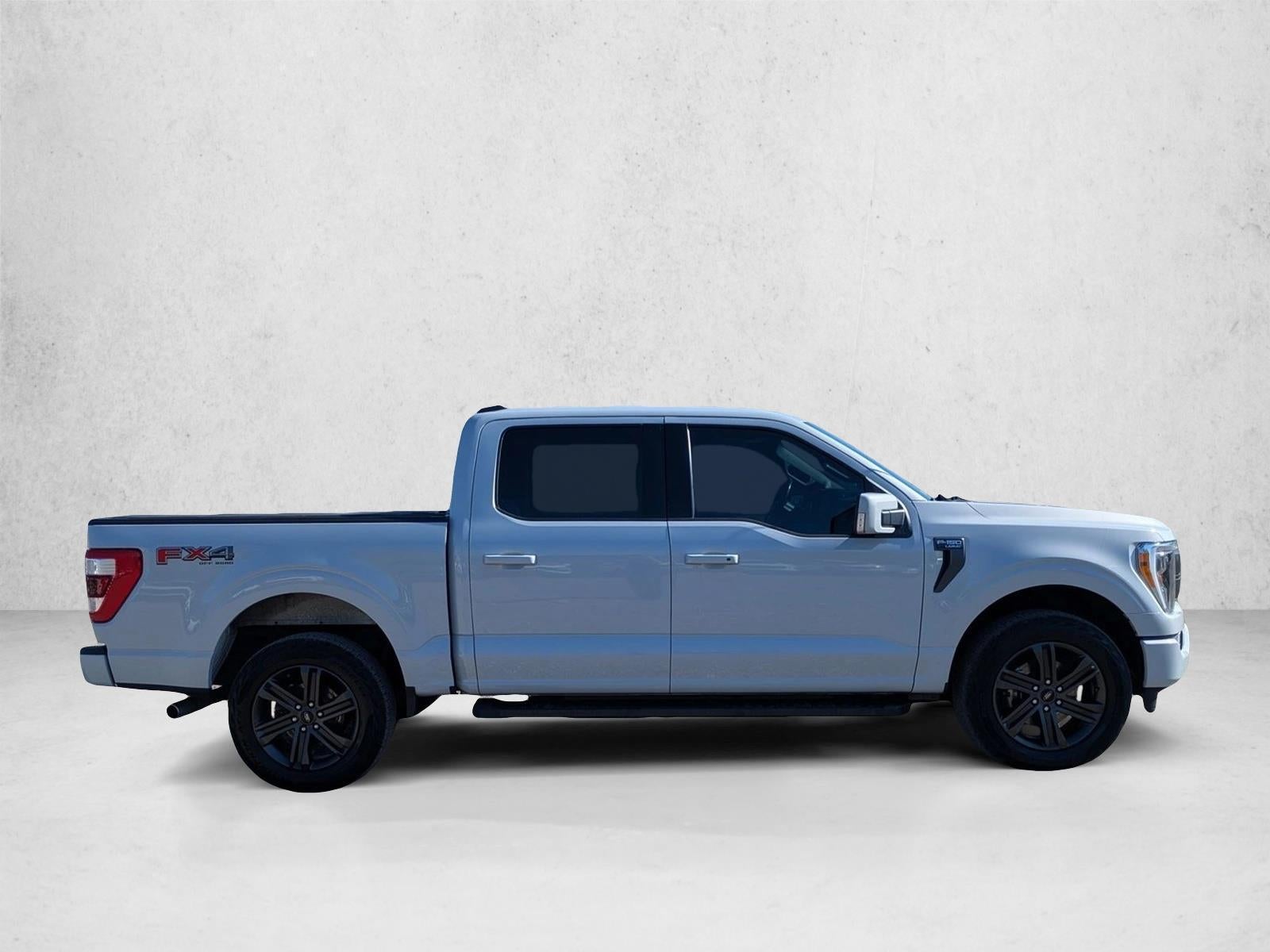 2022 Ford F-150 LARIAT 4WD SuperCrew 5.5' Box