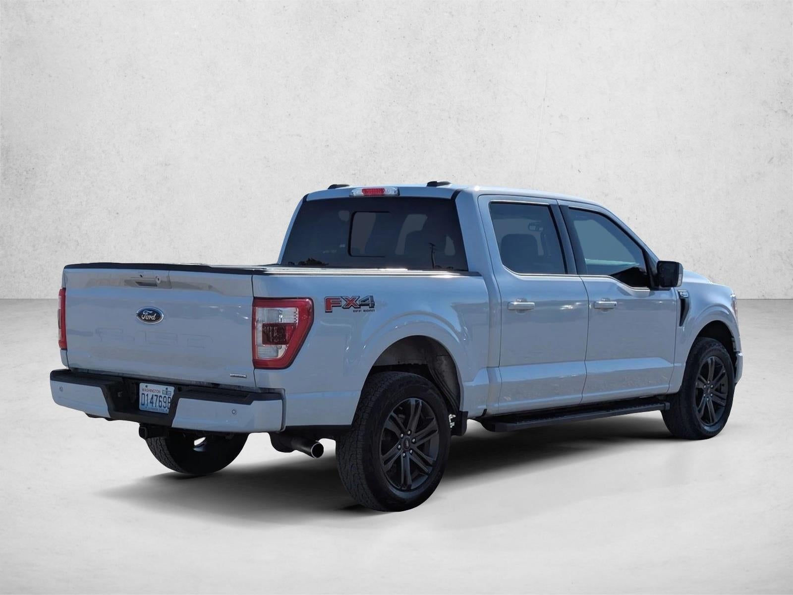 2022 Ford F-150 LARIAT 4WD SuperCrew 5.5' Box
