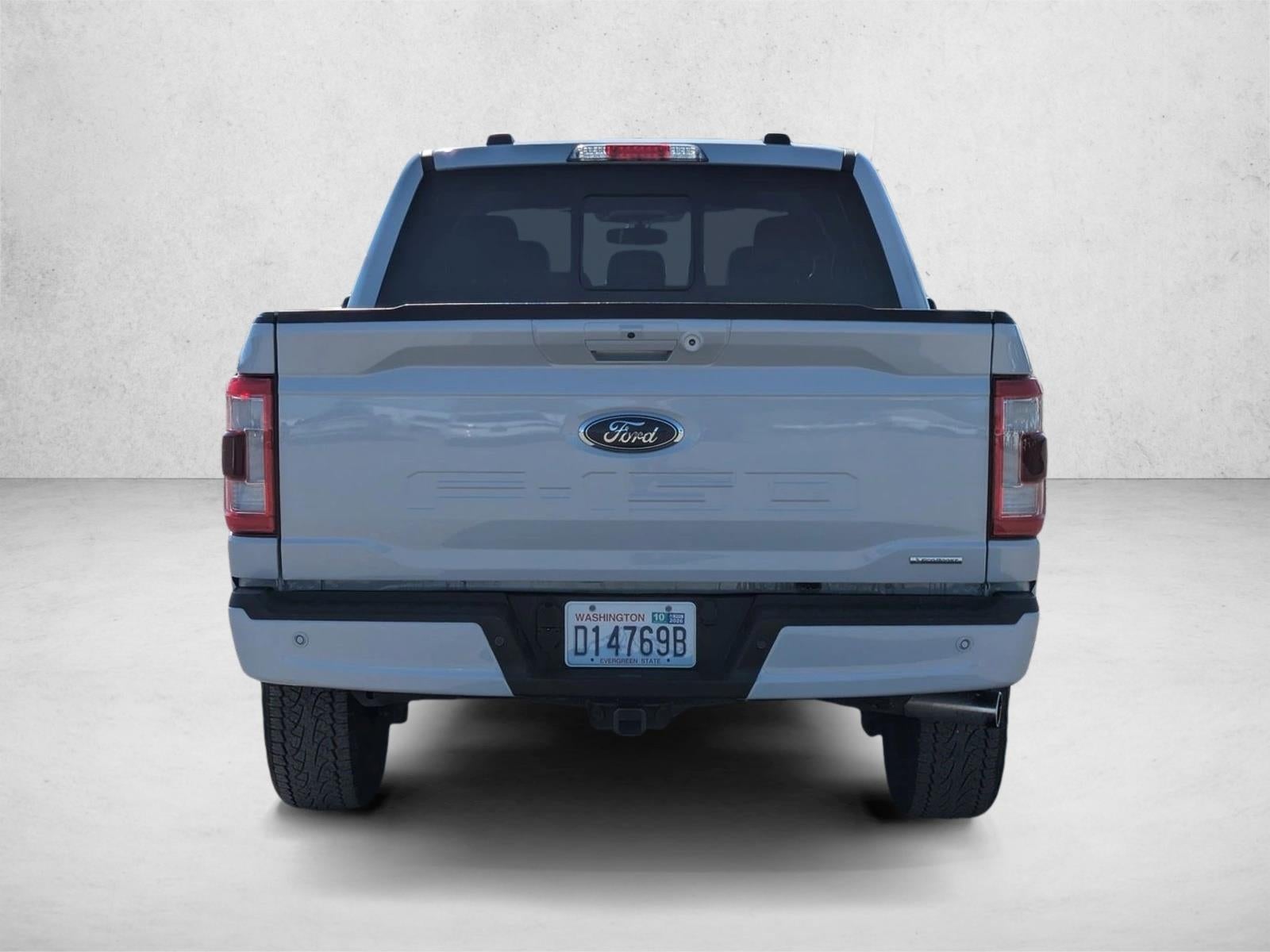 2022 Ford F-150 LARIAT 4WD SuperCrew 5.5' Box