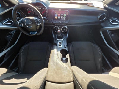 2016 Chevrolet Camaro 2dr Coupe 1SS