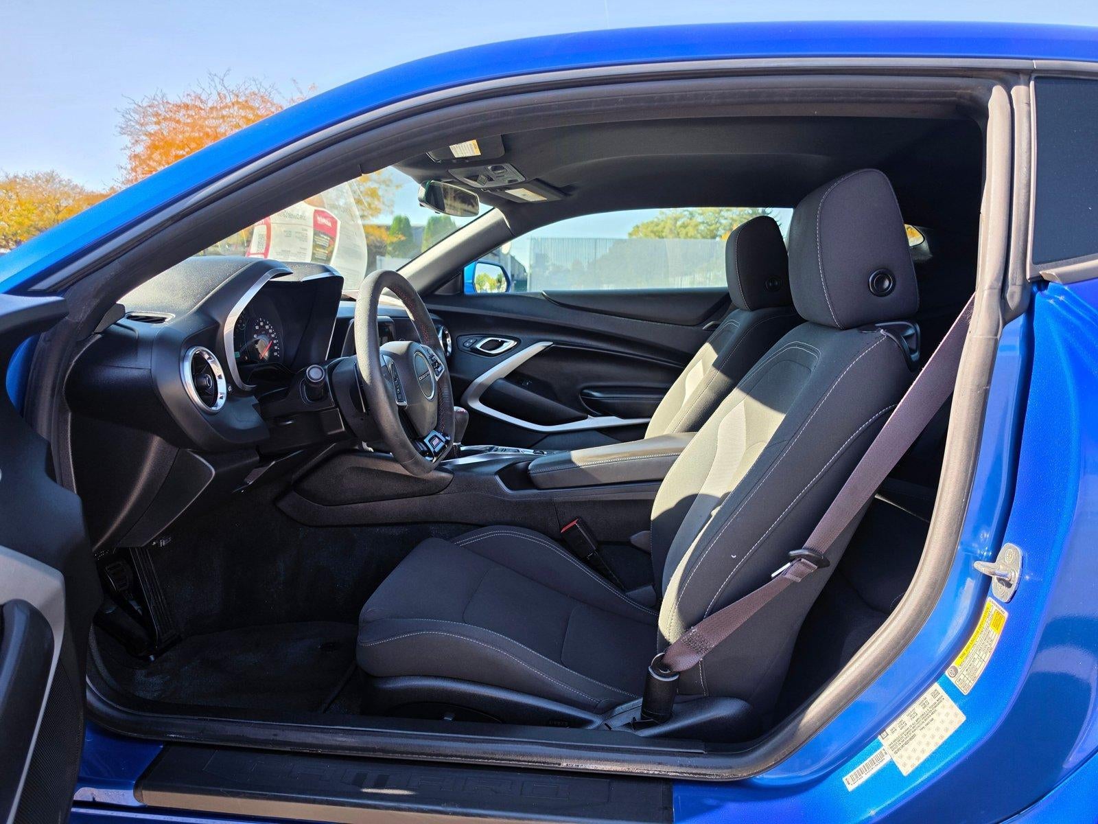 2016 Chevrolet Camaro 2dr Coupe 1SS