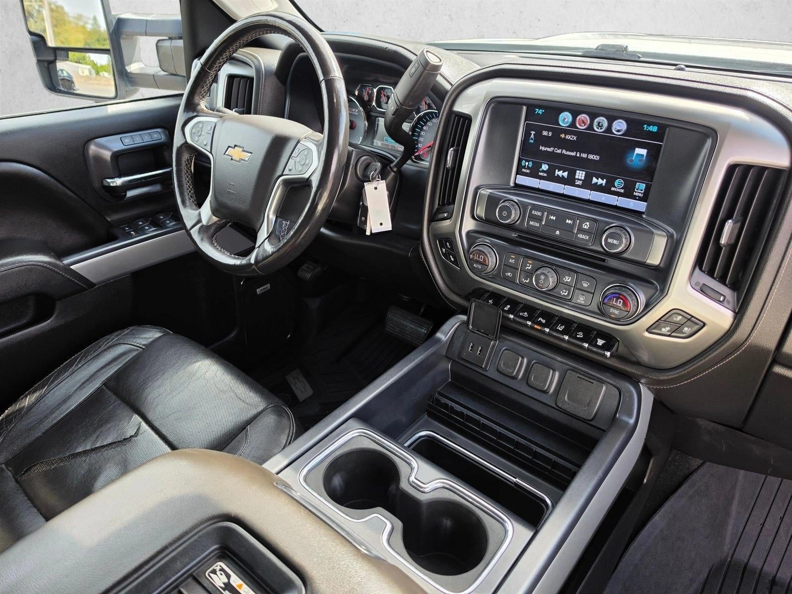 2018 Chevrolet Silverado 2500 HD Crew Cab Standard Box 4-Wheel Drive LTZ