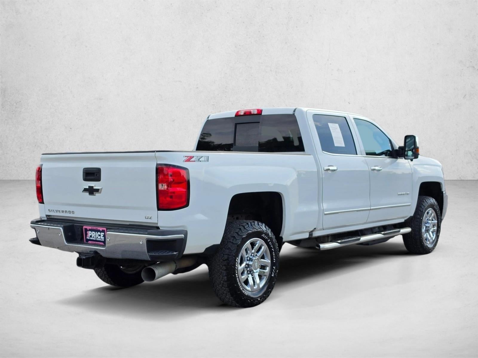 2018 Chevrolet Silverado 2500 HD Crew Cab Standard Box 4-Wheel Drive LTZ
