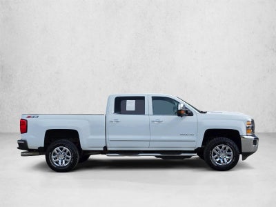 2018 Chevrolet Silverado 2500 HD Crew Cab Standard Box 4-Wheel Drive LTZ