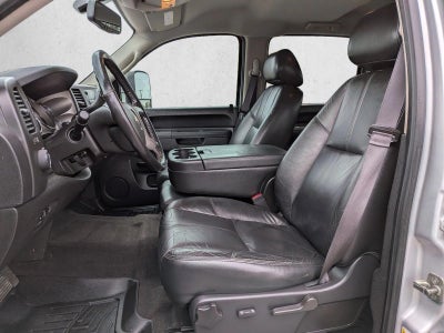 2014 Chevrolet Silverado 2500 HD Crew Cab Standard Box 4-Wheel Drive LT