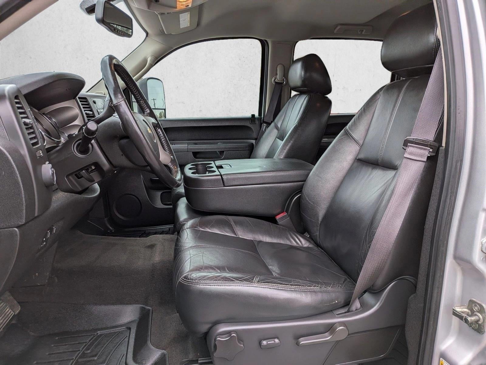 2014 Chevrolet Silverado 2500 HD Crew Cab Standard Box 4-Wheel Drive LT